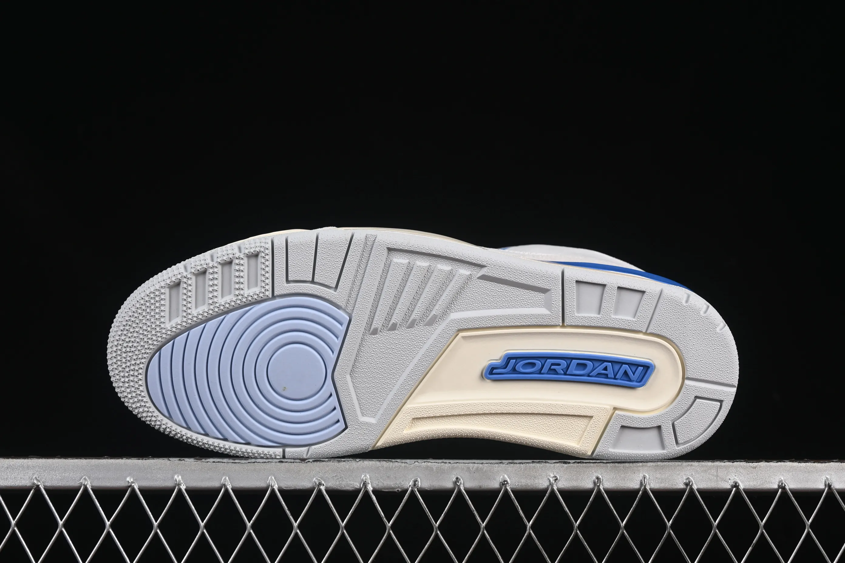 All Categories Air Jordan Jordan Series Basketball Shoes Air Jordan 3 Foreign Trade Version Air Jordan 3 Retro "Lucky Shorts" AJ3 Joe 3 Lucky Shorts North Carolina Blue CT8532-101